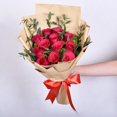 Julia Wong's avatar'